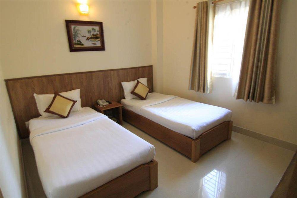 Phan Anh Hotel - Bui Vien Walking Street Ho Chi Minh City Exterior photo